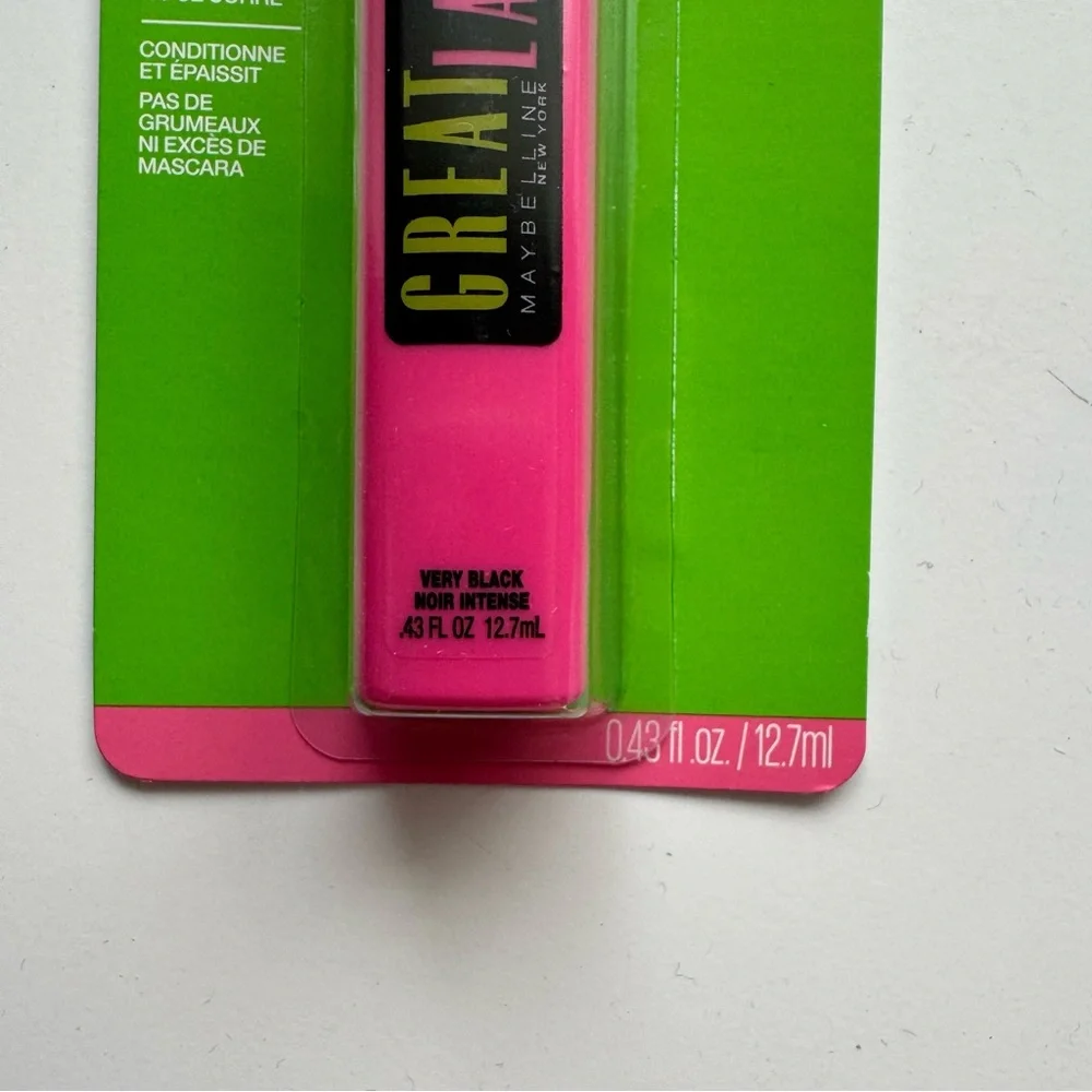 Maybelline Great Lash Mascara - Black and Pink